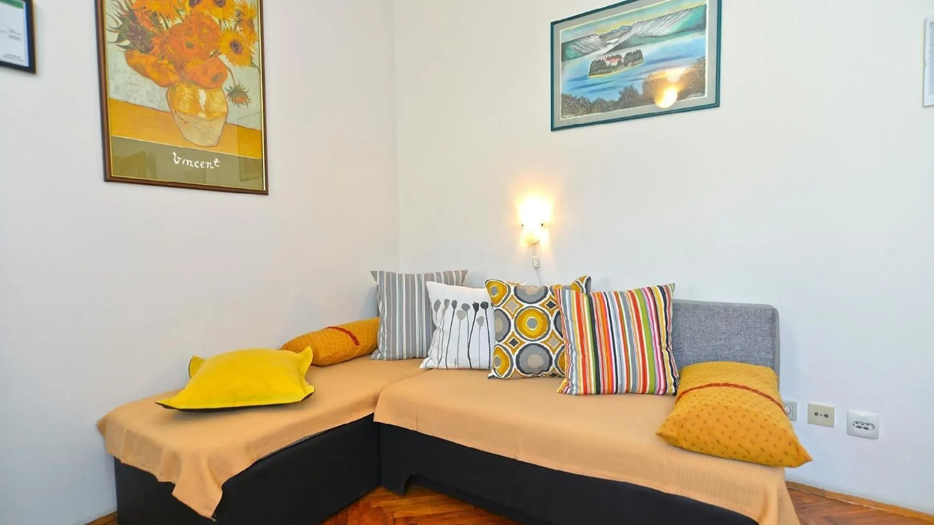 Apartment Ferienwohnung Fuer 2 Personen Ca 35 Qm In Cervar-Porat, Istrien Istrische Riviera Porec